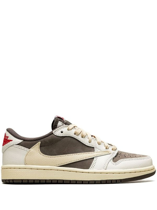 Travis Scott x Air Jordan 1 Low OG "Reverse Mocha" sneakers